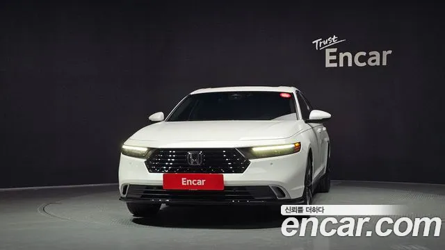 Honda Accord — Фото автомобиля 3
