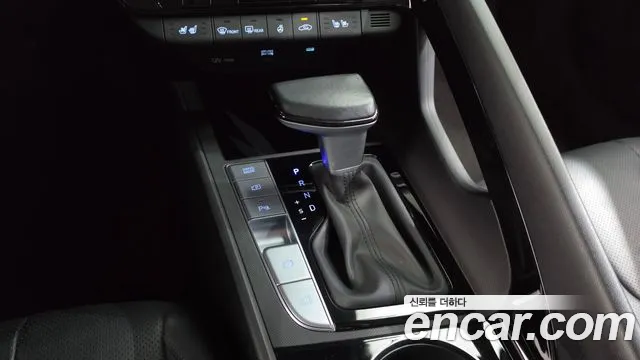 Hyundai Avante CN7 — Фото автомобиля 12