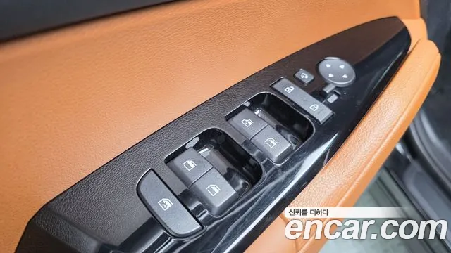 Kia Sportage Sportage 5-е поколение Бензин 1.6 турбо 2WD — Фото автомобиля 12