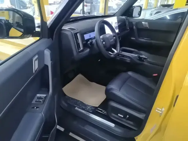 Chery Fengyun Storm X3L 2025 Model 4WD Premium Edition — Фото автомобиля 15