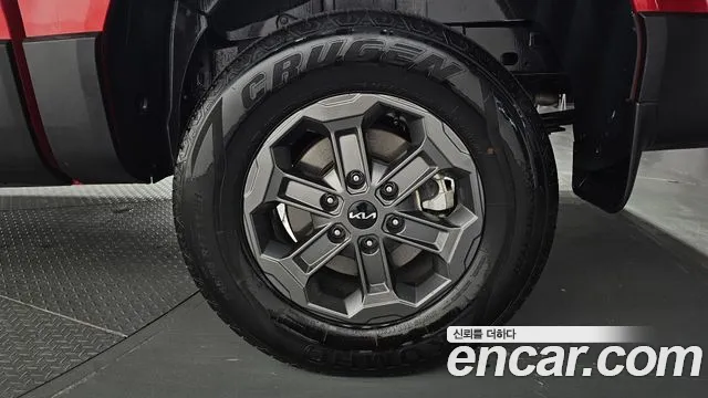 Kia Tasman Tasman 2.5T Бензин 4WD — Фото автомобиля 21