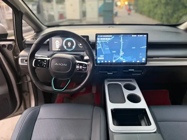 GAC Aion Y — Фото автомобиля 11