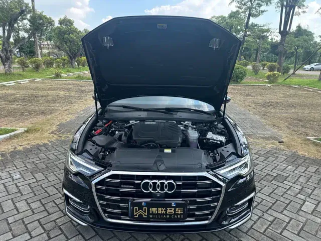 Audi A6L — Фото автомобиля 21