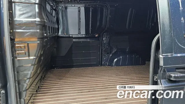 Hyundai Staria Staria Карго 3 места — Фото автомобиля 27