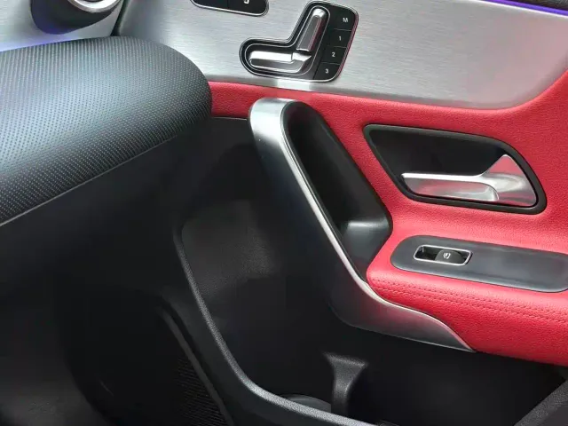 Mercedes-Benz A-Class AMG — Фото автомобиля 10