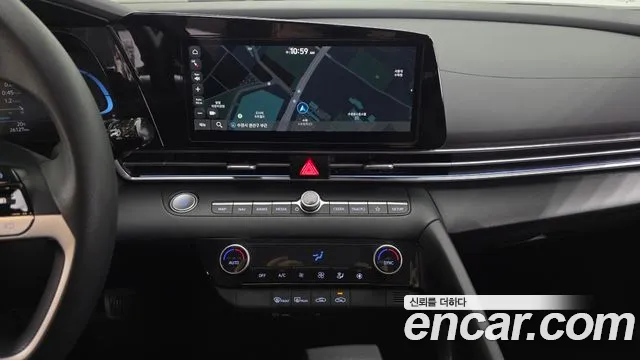 Hyundai Avante CN7 — Фото автомобиля 20