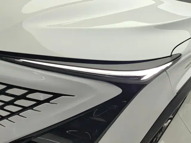 Changan UNI-T — Фото автомобиля 5