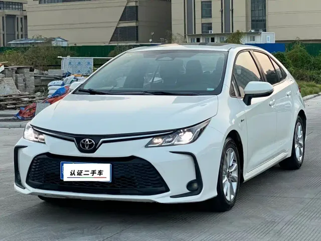 Фотография автомобиля — Toyota Corolla