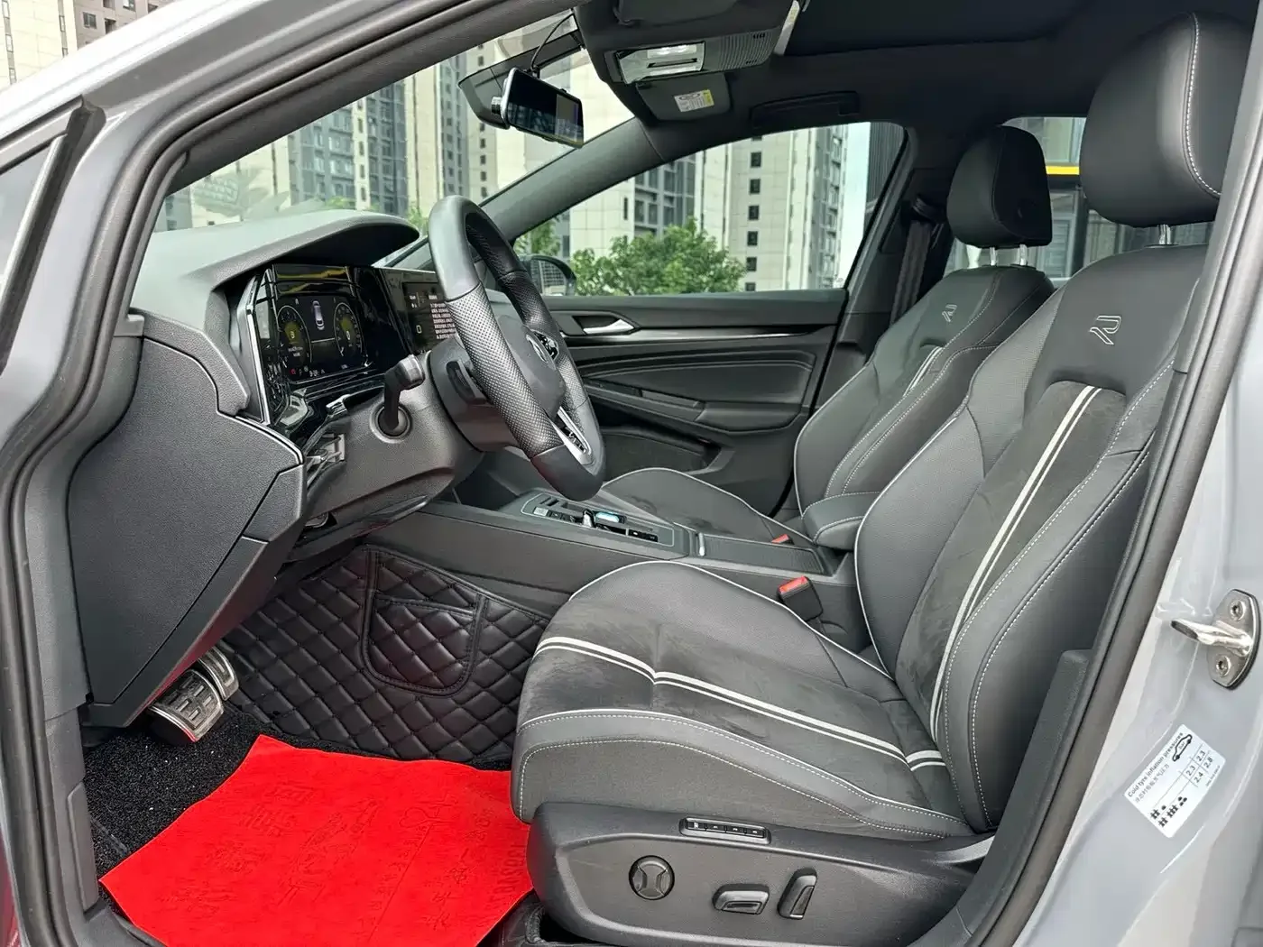 Volkswagen Golf 2021 280TSI DSG R-Line — Фото автомобиля 9