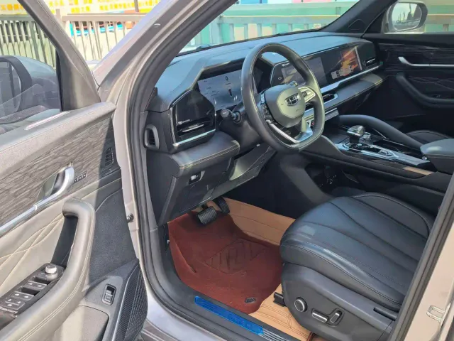 Geely Xingyue L — Фото автомобиля 7