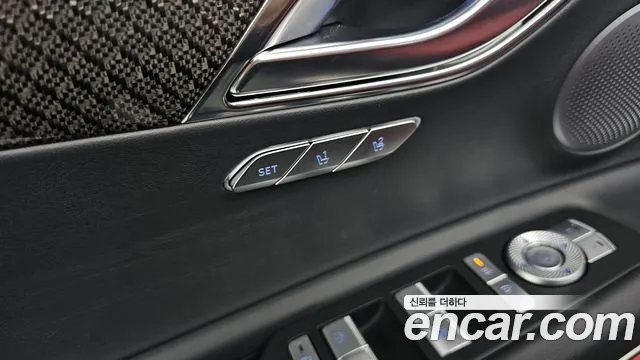 Genesis GV80 Coupe — Фото автомобиля 28