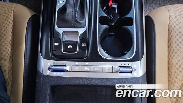 Kia Canival — Фото автомобиля 30