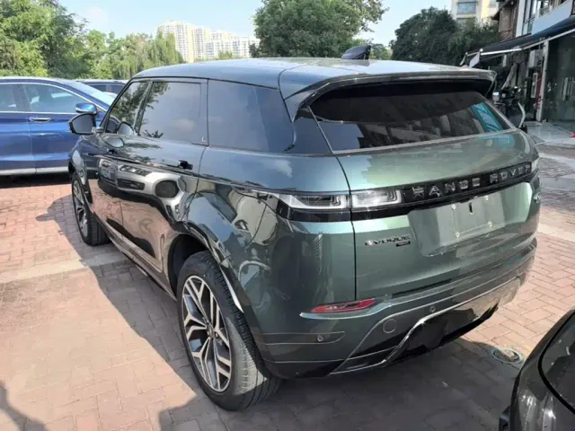 Land Rover Range Rover Evoque — Фото автомобиля 4