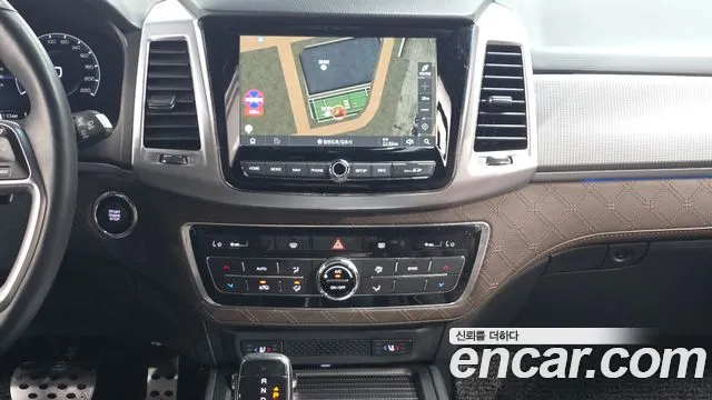 KG_Mobility_Ssangyong Rexton — Фото автомобиля 13