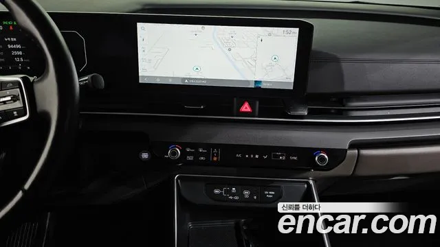 Kia Carnival 4th Gen — Фото автомобиля 18