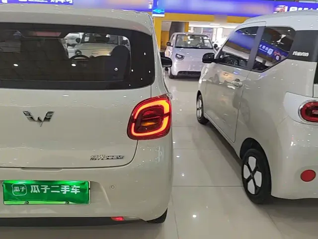 Wuling Hongguang Mini EV — Фото автомобиля 7