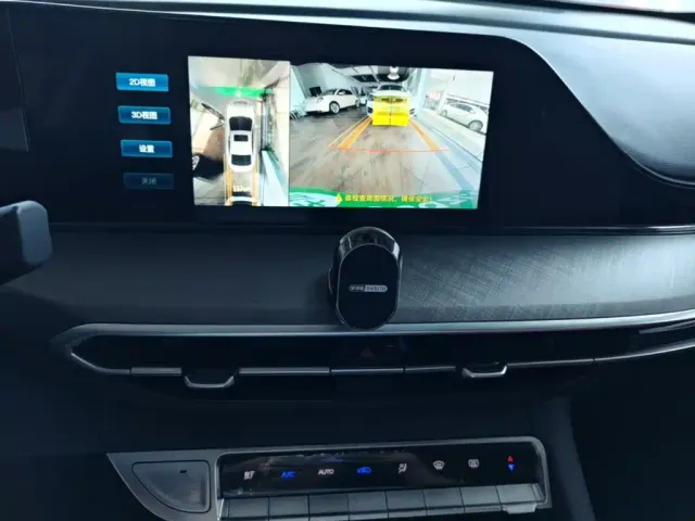 Changan Eado — Фото автомобиля 12