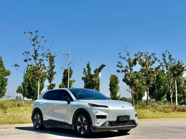 Deepal S05 — Фото автомобиля 3