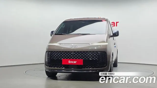 Hyundai Staria — Фото автомобиля 3