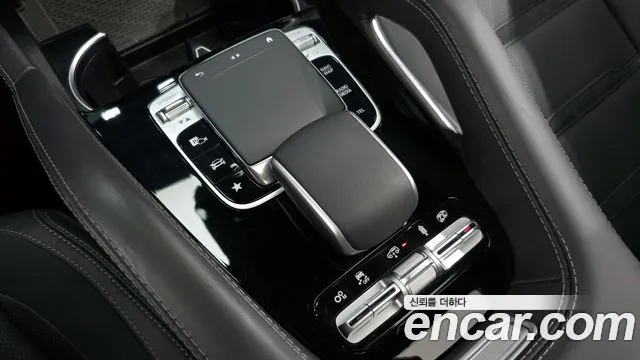 Mercedes-Benz GLE-Class — Фото автомобиля 18