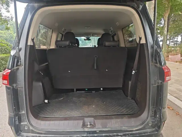 BAW (Beijing Automobile Works) Ruisheng Ace M7 2023 Model 2.0L Long Wheelbase Business 7-Seater — Фото автомобиля 18