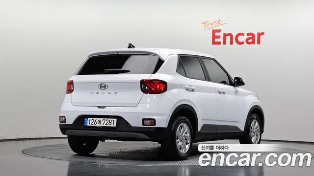 Hyundai Venue Venue 1.6 Modern Plus — Фото автомобиля 2