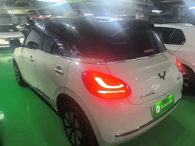 Wuling Bingo — Фото автомобиля 4