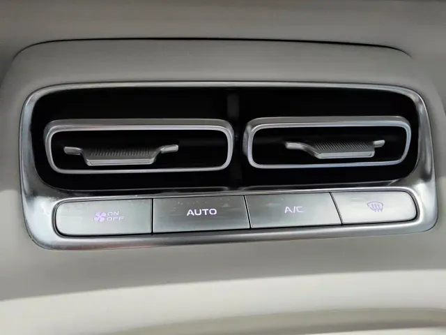 Changan Qiyuan Q05 — Фото автомобиля 22