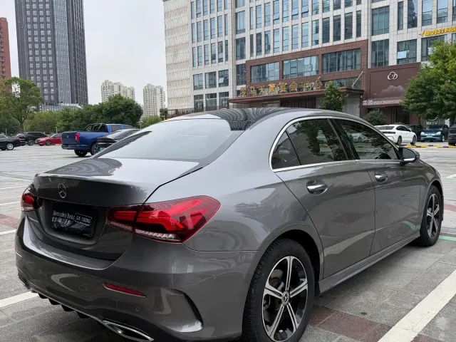 Mercedes-Benz A-Class — Фото автомобиля 4