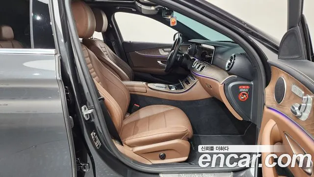 Mercedes-Benz E-Class W213 — Фото автомобиля 16