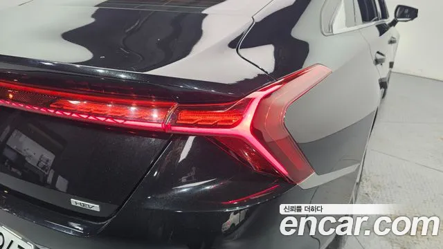 Kia K8 Signature — Фото автомобиля 22