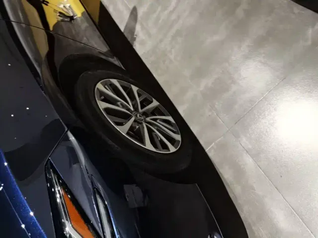 Lexus ES — Фото автомобиля 22