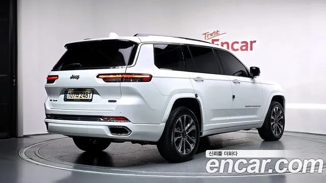 Jeep Cherokee WL — Фото автомобиля 2