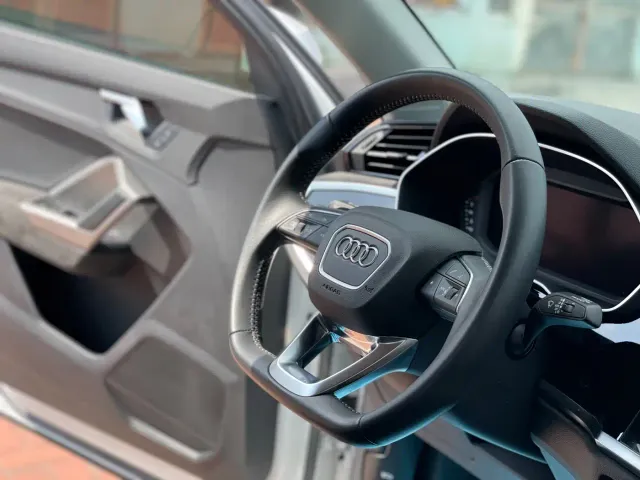 Audi Audi Q3 2022 35 TFSI Fashion Dynamic — Фото автомобиля 13
