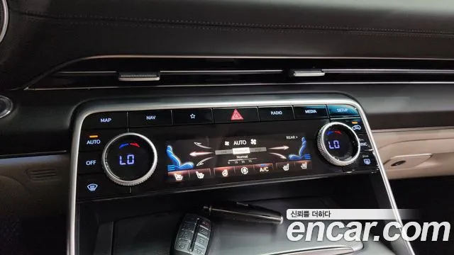 Genesis GV80 2.5T Бензин AWD — Фото автомобиля 26