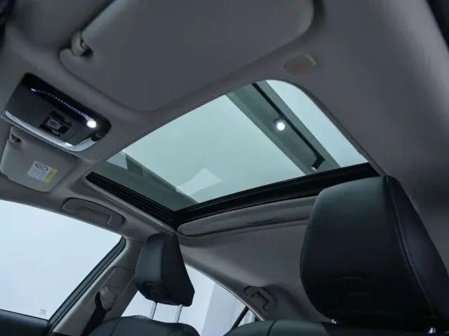 Toyota Camry — Фото автомобиля 26