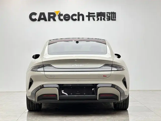 Xiaomi SU7 — Фото автомобиля 4