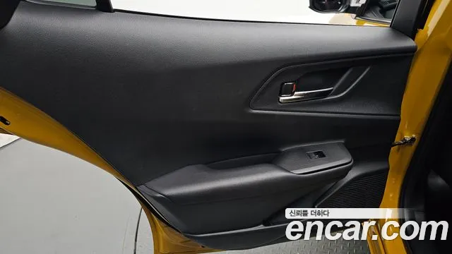 Toyota Prius — Фото автомобиля 25
