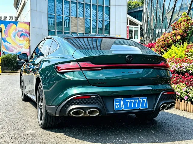 MG 7 — Фото автомобиля 14