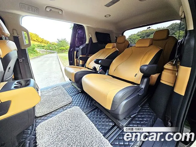 Kia Canival Carnival 4 поколение Бензин 9 мест Prestige — Фото автомобиля 7
