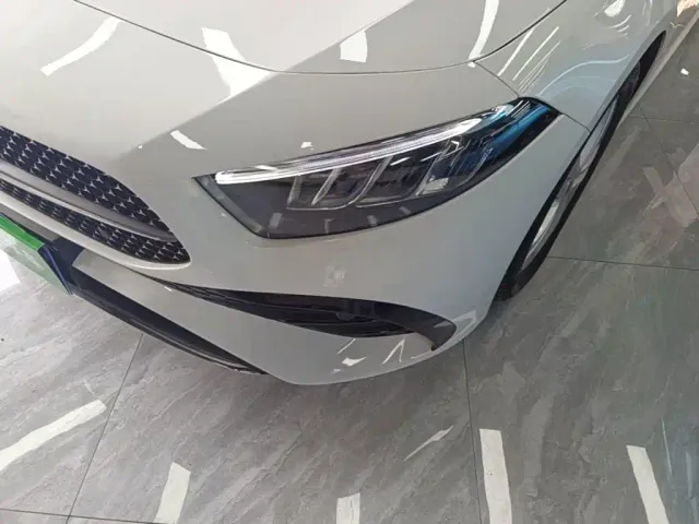 Mercedes-Benz A-Class — Фото автомобиля 23