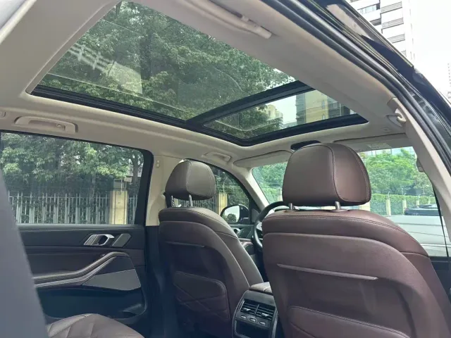 BMW X5 — Фото автомобиля 9