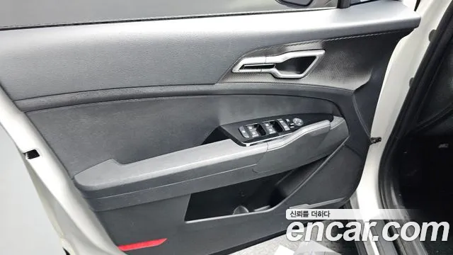 Kia Sportage Sportage 5-е поколение Дизель 2.0 2WD — Фото автомобиля 19