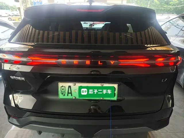 Geely Galaxy L7 — Фото автомобиля 5