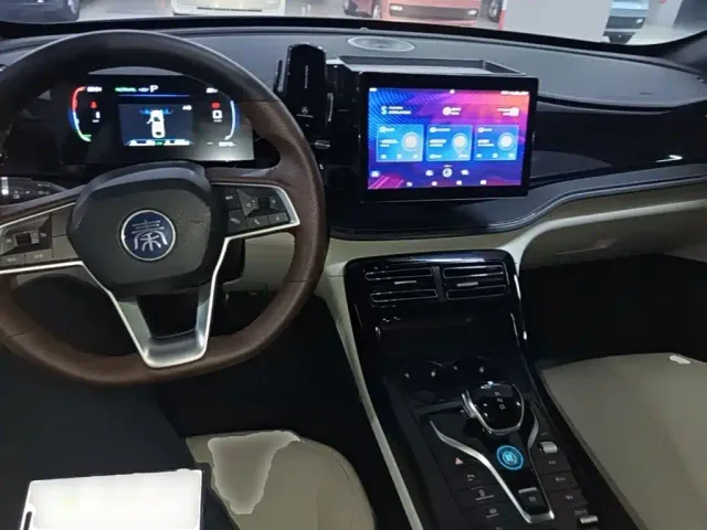 BYD Qin PLUS — Фото автомобиля 9