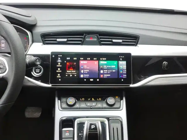 Geely Boyue — Фото автомобиля 13