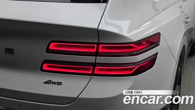 Genesis GV80 — Фото автомобиля 8