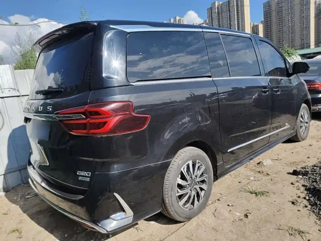 Maxus G20 — Фото автомобиля 6