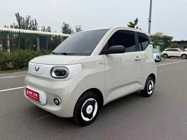 Фотография автомобиля — Wuling Hongguang Mini EV