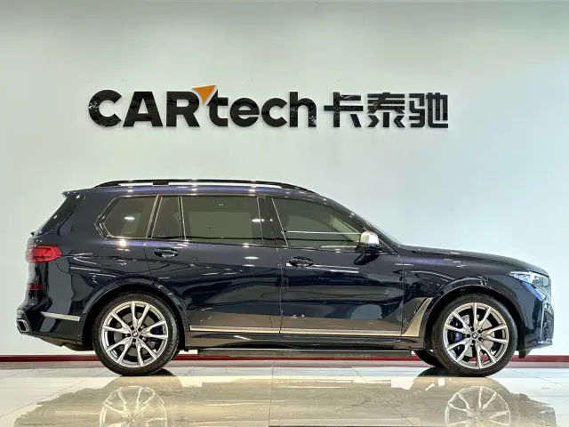 BMW X7 — Фото автомобиля 5